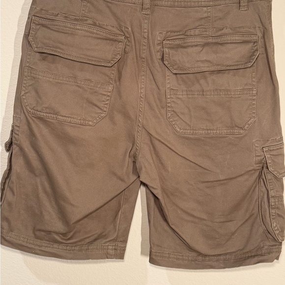 Keesbury Alesbury Men's Tan Cargo Shorts - Picture 9 of 10